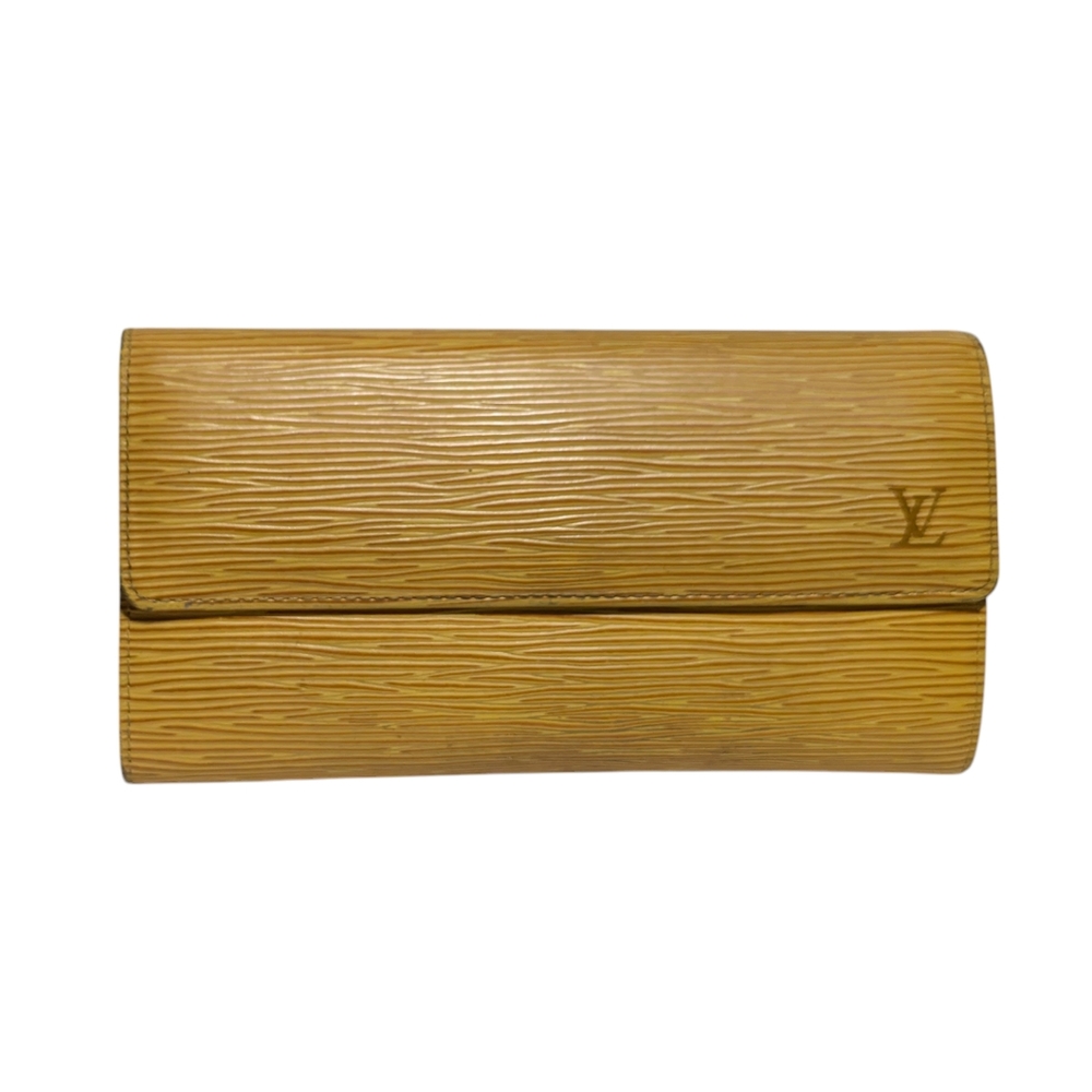 Louis Vuitton Epi Leather Wallet Firm Already Discounted